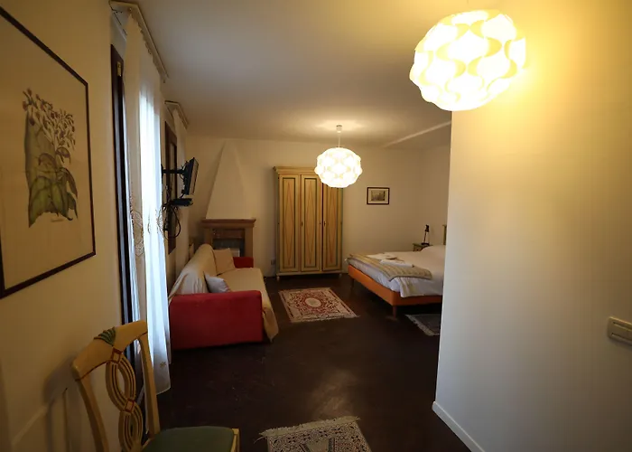 Lovely Apartment In Venice
